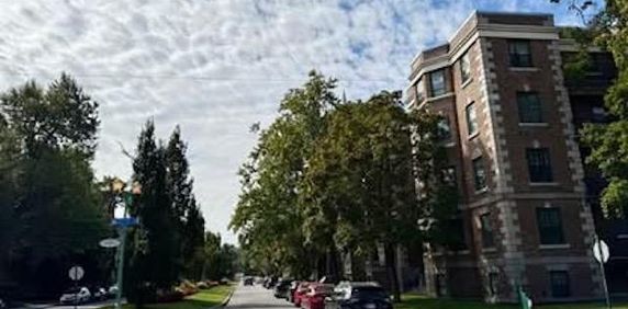 Lumineux 5 ½ au coeur d'Outremont/av. Bernard - Photo 2