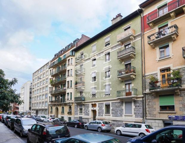 Appartement de 3 pièces au 4ème étage d'environ 54m2 - Photo 1