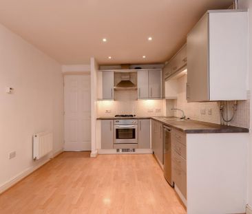 2 bedroom apartment to rent - Photo 6