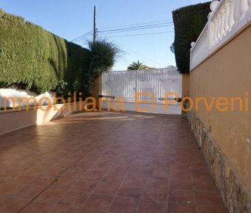 4 room luxury Detached House for rent in Torrent, Spain - Photo 4