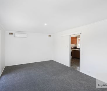 Modern Family Home in a Convenient Deer Park Location - Photo 3