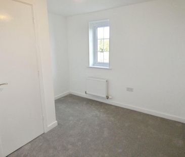 3 bedroom House To Let - Photo 4