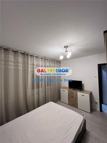 Inchiriere apartament 3 camere decomandat, elegant Metrou Raul Doamnei - Photo 4