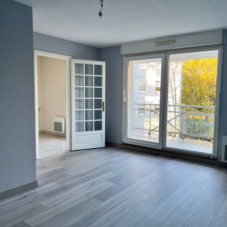 Location Appartement 2 pièces 44m² - Photo 3