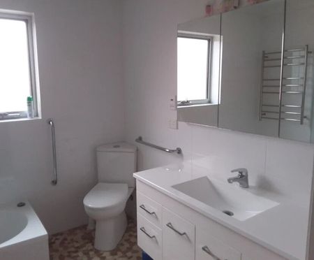 Winston Hills - Photo 5