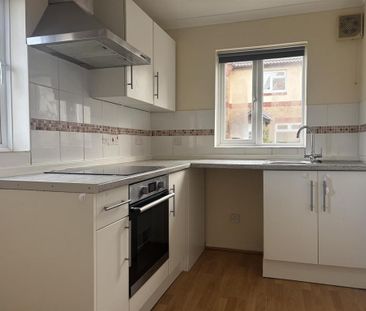 2 bedroom end of terrace house to rent - Photo 6