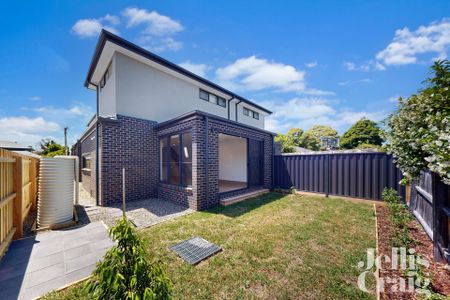 18A Noora Avenue, Bentleigh East - Photo 4