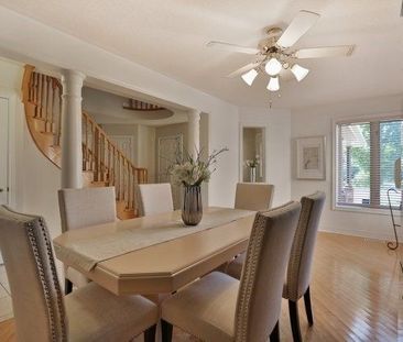 For Lease - 390 Grovehill Road, Oakville, Ontario - Photo 1