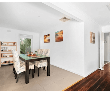 Four Bedroom Family Home in Quiet Court - Photo 4