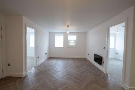 Ariel House, Birmingham, B26 - Photo 2