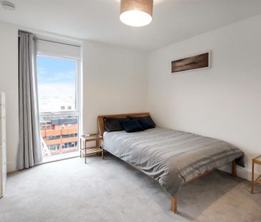 2 bedroom flat to rent - Photo 5