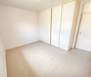 VILLA IN QUIET LOCATION - VERY CLOSE TO CITY - Photo 6