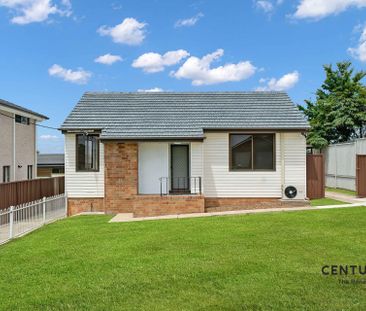 Freshly Renovated 2-Bedroom Home in Seven Hills! - Photo 6