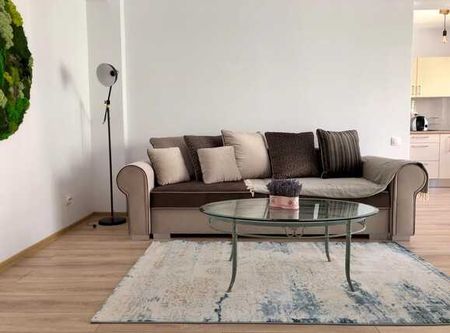 Vrei sa locuiesti intr-un apartament de lux, prima inchiriere? Avem oferta ideala! - Fotografie 4