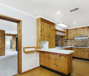 25 Freehill Street, Evatt ACT, Belconnen - Photo 3