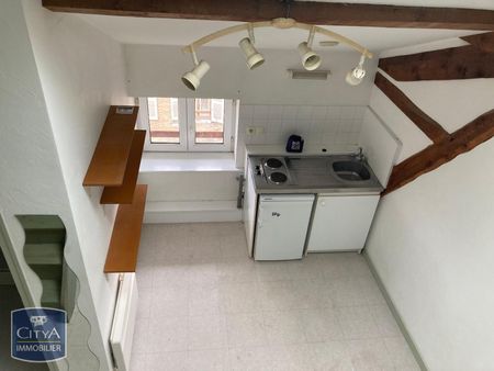 Location Appartement 1 pièce 19m² BOURG EN BRESSE 01000 - Photo 2