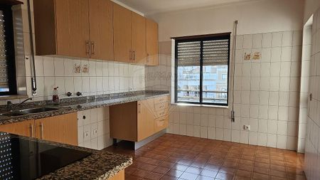 Apartamento T3 em Santarém - Photo 2