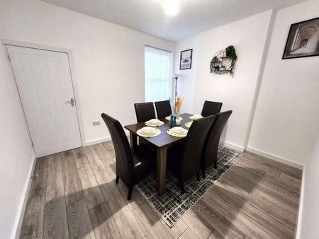 Topsham Road, Smethwick, B67 - Photo 3