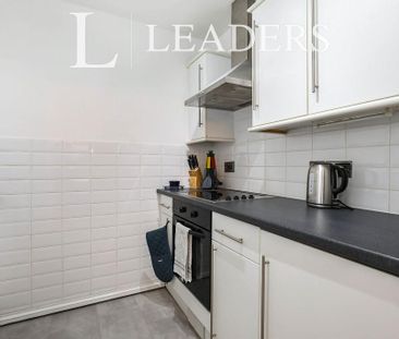 1 bedroom flat to rent - Photo 6