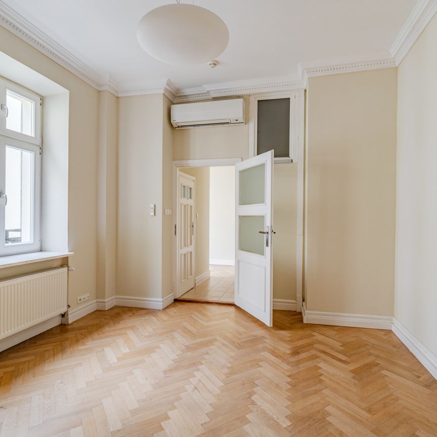 Warszawa, Śródmieście, Warszawa, Śródmieście - Photo 1