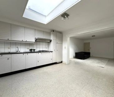 Roeselare - Gesloten woning in het centrum van Roeselare - Photo 4