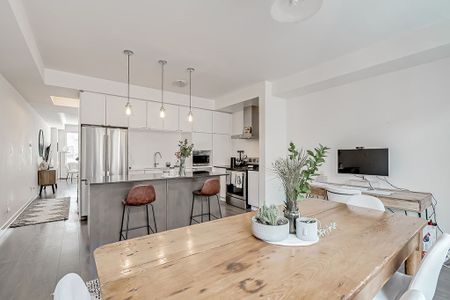 For Lease - 218 Huguenot Road, Oakville, Ontario - Photo 5