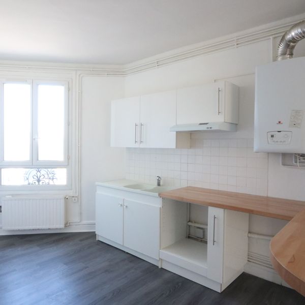 Location Appartement 3 pièces 57m² - Photo 1