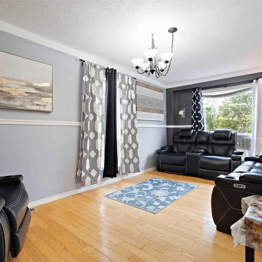 For Lease - 28 Colbourne Crescent, Orangeville, Ontario - Photo 1