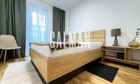 Nadštandardný 2i byt s terasou a vlastnou ZÁHRADOU v centre DOWNTOWNU, METROPOLIS, Bottova ul., 110 m2 - Photo 3