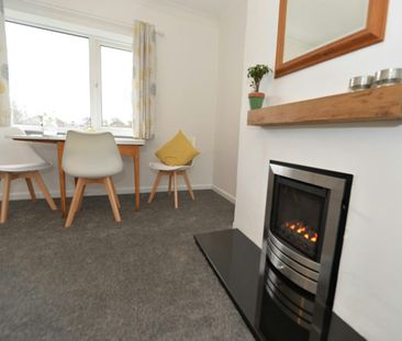 End of terrace house to rent on - Photo 4