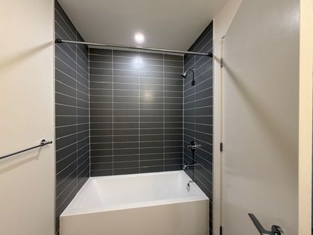 For Lease - 3071 Trafalgar Road Unit# 1505, Oakville, Ontario - Photo 2