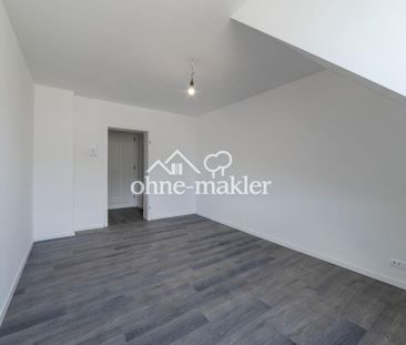 Frisch kernsanierte 4-Zimmer-DG-Wohnung | Erstbezug | Ruhiges Haus ... - Photo 4