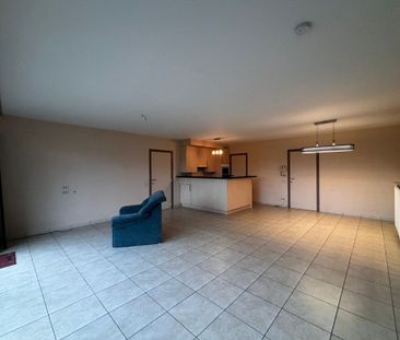 Tweeslaapkamer-appartement met garage te huur in Woumen (Diksmuide) - Photo 2