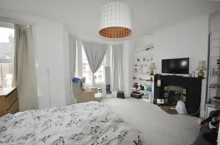 3 bedroom maisonette to rent - Photo 5