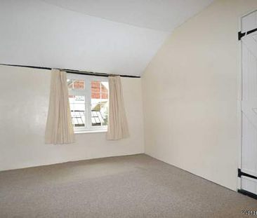3 bedroom property to rent in Watlington - Photo 3