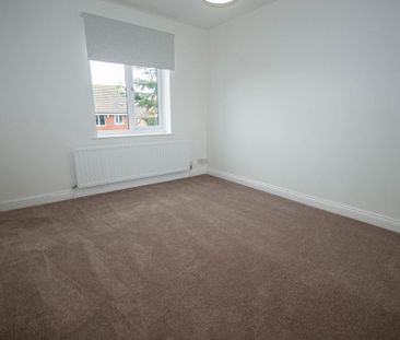 3 bedroom detached house to rent - Photo 3