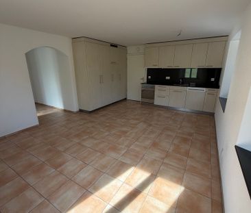 Charmante 2,5 Zimmerwohnung - Photo 2