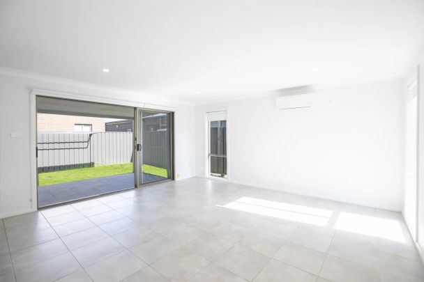 2 Butterworth Street, Cameron Park. - Photo 1