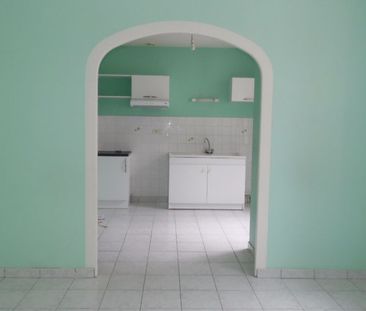 Location Appartement 1 pièce 28m² LONGUE JUMELLES 49160 - Photo 3