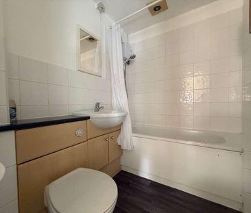 Tudor Close, Hatfield, AL10 - Photo 6