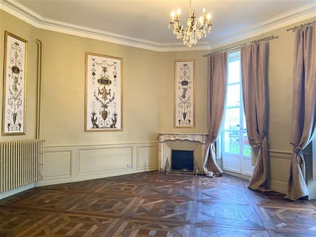 T4 Feydeau - 1 390 € / mois C.C Nantes (44000) - Photo 4