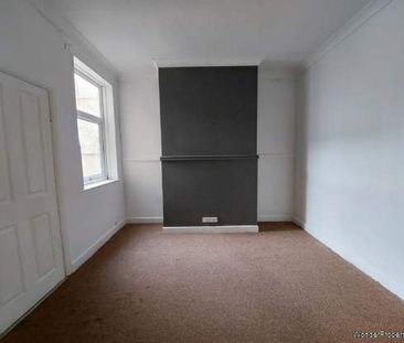 3 bedroom property to rent in Grimsby - Photo 3