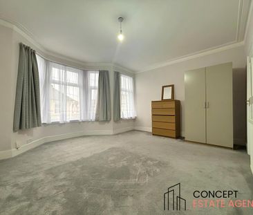 4 bedroom terraced house to rent - Photo 4