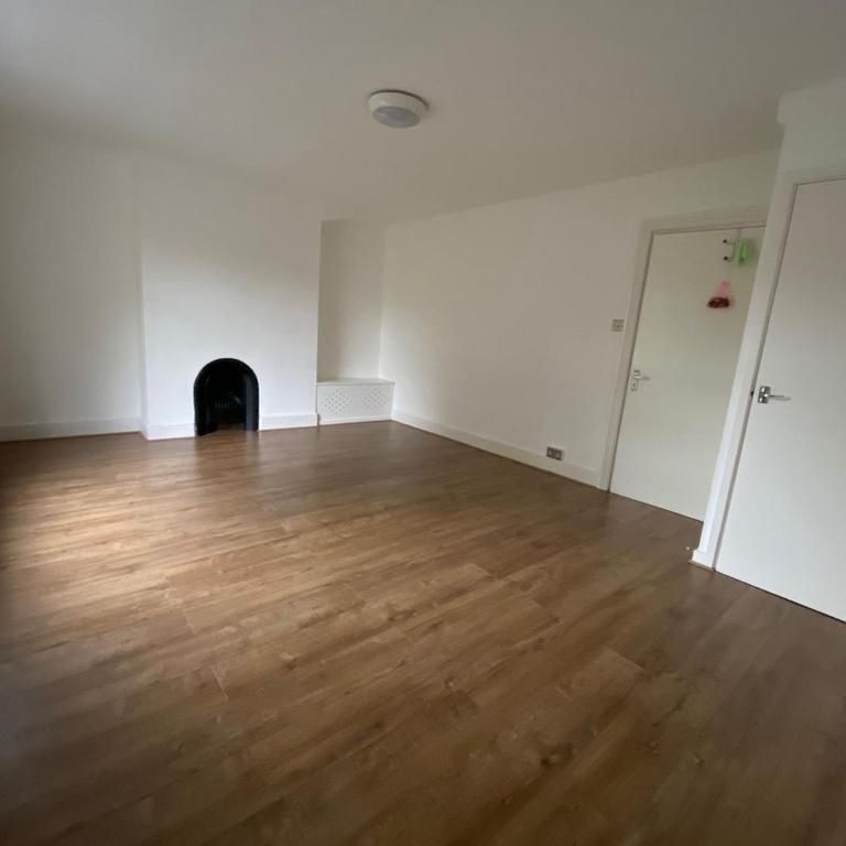 3 bedroom house to rent - Photo 1