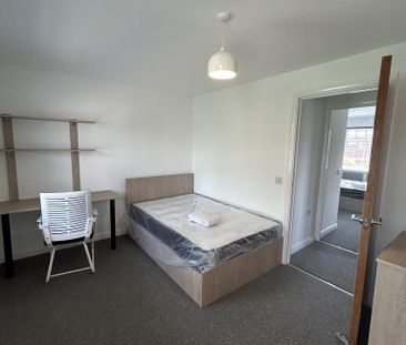4 bedroom house to rent - Photo 4