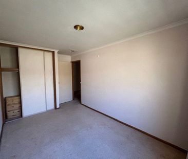 3 Bedroom Villa inside McKinnon School Zone - Photo 5