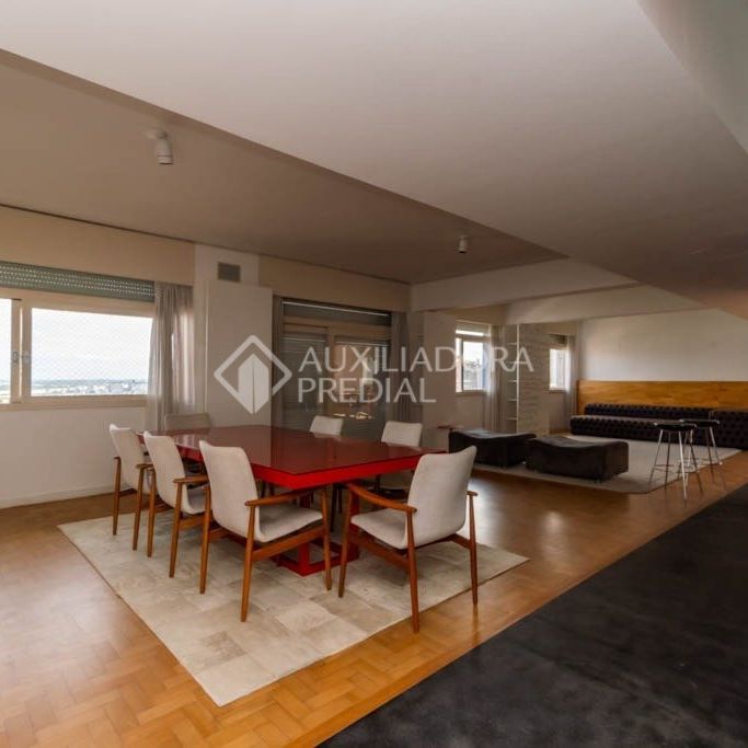 Apartamento com 3 quartos e 328m² para alugar em Independência, Porto Alegre. - Photo 1