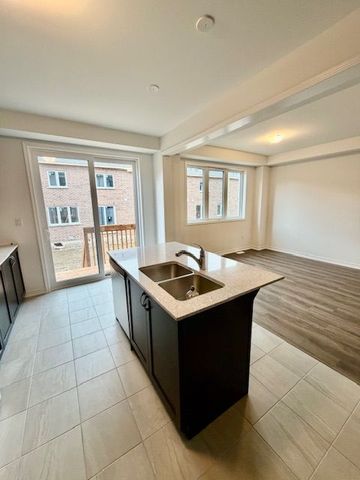 For Lease - 9 Vinewood Crescent, Barrie, Ontario - Photo 3