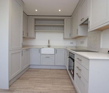 3 bedroom terraced house to rent - Photo 6