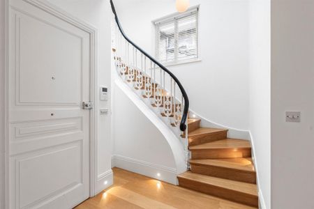 4 bedroom maisonette to rent - Photo 3